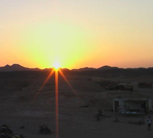 Sonnenuntergang in der Wüste