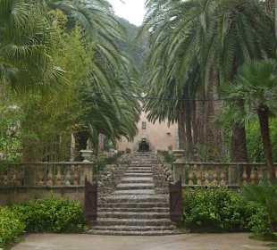 Aufgang zu den Gärten