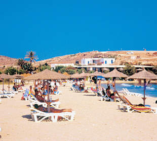 Parasporos Beach 300m from Hotel Minois Village