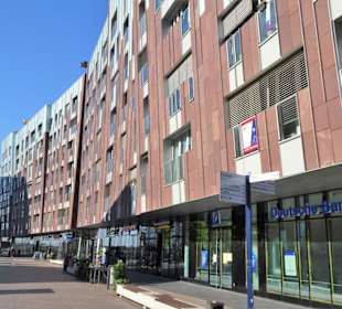 Eindrücke vom Rundgang durch die HafenCity