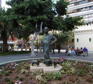  "Lolita Pluma"María Dolores Rivero Hernández