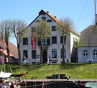 Das "Groot Hus" des Sielhafenmuseums