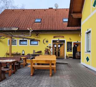 Eingang und Garten