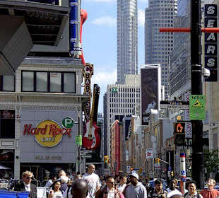 Toronto, Yonge Street