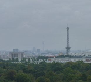 Blick auf Berlin vom Teufelsberg