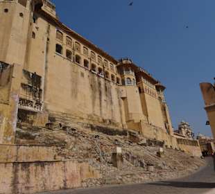 Schon eine imposante Anlage