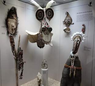 In der Völkerkundeabteilung des Museums