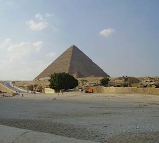 Pohled na pyramidu