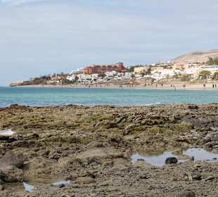 Blick auf den großen Strand