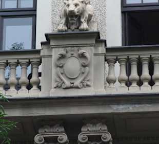 Kamienica przy ul. Emilii Plater