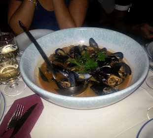 Vorspeise: Korfiotische Muschelsuppe
