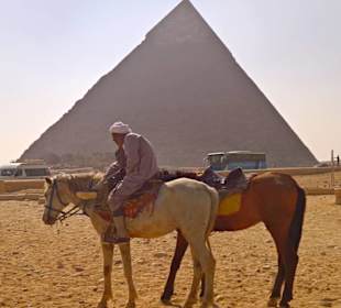 Pyramidenkomplex
