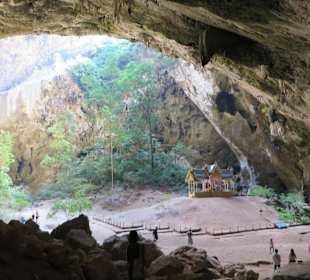 Phraya Nakhon Cave