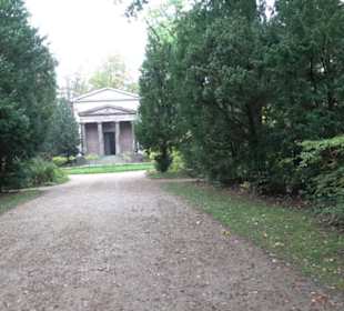 Mausoleum 