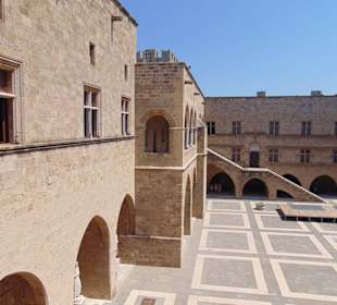 Вид из окон