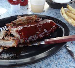 Herrlich weiche Spareribs, so viel Fleisch!