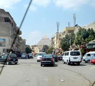 Erster Blick auf die Pyramiden