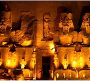 Ausflug ab Hurghada nach Abu Simbel mit Morgenland