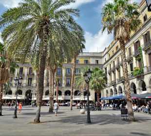 Die Plaça Reial im Gotischen Viertel