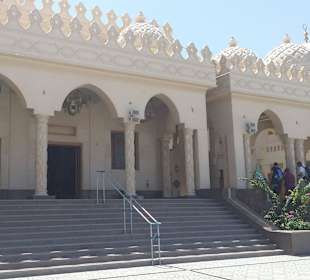 Neue Moschee von aussen