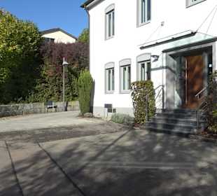 Rathaus und Bürgerbüro Thalfingen