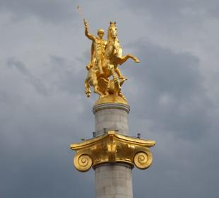 Freiheitsplatz Tiflis - Freiheitsdenkmal
