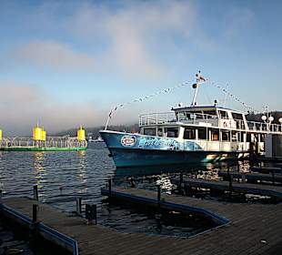Am Ufer in Velden