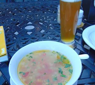 Gemüsesuppe