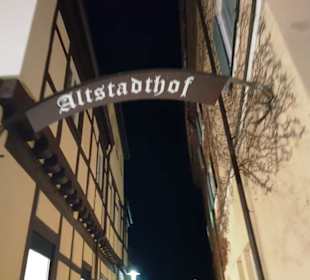 Zum Altstadthof