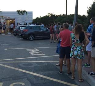 Cova d'en Xoroi, Eingang