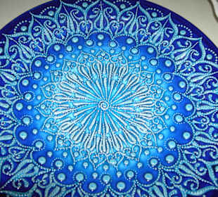 Handgearbeiteter Teller