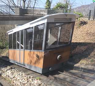 Fahrt mit der Merkurbergbahn