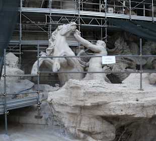 Trevi Brunnen