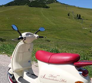 Mit der Vespa vom Hotel Schneckenthaler Hof zum Weißhorn