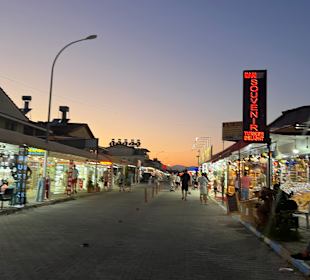 Einkaufen & Shopping