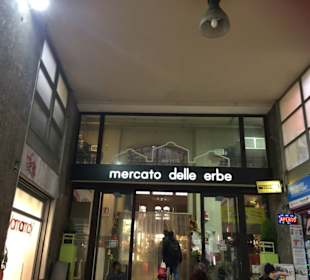 Eingang Via Ugo Bassi 25