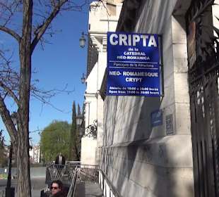 Krypta der Catedral de la Almudena