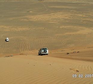 Hinunter mit Allrad über die Sanddünen