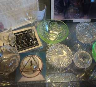 Exponate des Glasmuseum Gnarrenburg