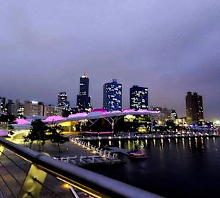 Dolphin Walkway am Glory Pier