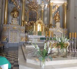 Kirche Maria Himmelfahrt und St. Josef