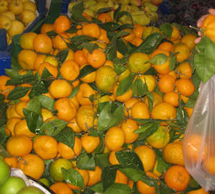 November reichlich Mandarinen