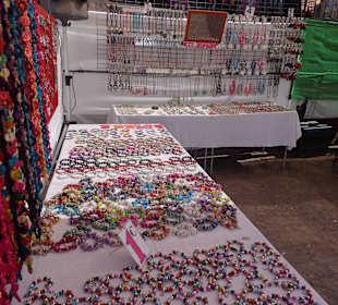 Stände auf dem Markt