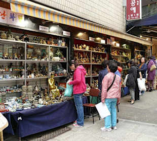 Insadong Market