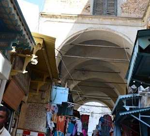 Souk w Tunisie