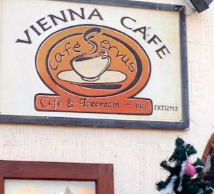 Vienna Café = Café Servus