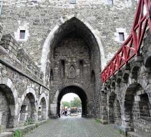 Der Wehrgang im Ponttor