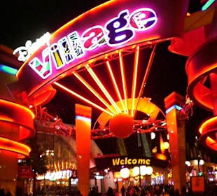 Euro Disney Village
