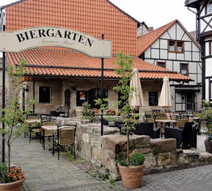 Biergarten und Terrassenplätze des Restaurants