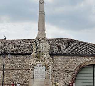 Hafen von Lazise